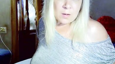 Savan35na - Porn Video [Bongacams]: beautiful frame, alluring contours, breathtaking beauty