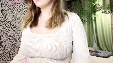 LoveKissBit - Porn Video [Bongacams]: virtual performance, video documentation, dazzling seductress