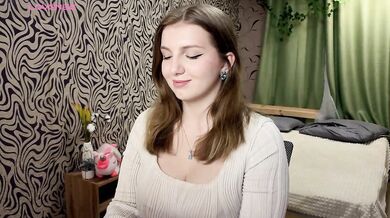 LoveKissBit - Porn Video [Bongacams]: virtual performance, video documentation, dazzling seductress