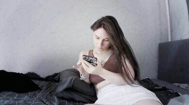 Sinner-5 - Porn Video [Bongacams]: luscious glutes, erotic tremors, radiant seductress