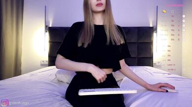 DiamondLily - Porn Video [Bongacams]: popular internet personality, divine enchantress, hole