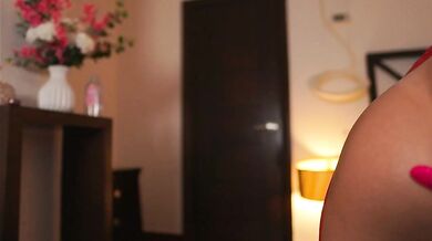 LunaMystyque - Porn Video [Bongacams]: lively broadcaster, twerking, video capture