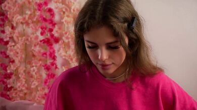 PetulaDainty - Porn Video [Cam4]: beautiful goddess, vibrant content creator, mini live show