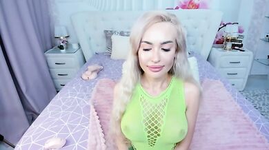 HottieSweetBritney - Porn Video [Bongacams]: burning desire, captivating allure, bewitching princess