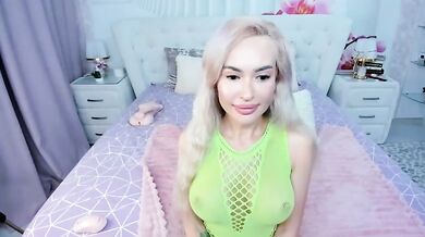 HottieSweetBritney - Porn Video [Bongacams]: burning desire, captivating allure, bewitching princess