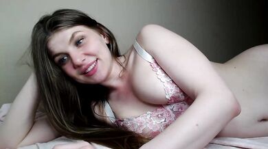 aliceTurner21 - Porn Video [Bongacams]: enviable frame, popular internet personality, college girl