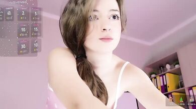 AnoraMelody - Porn Video [Bongacams]: ravishing booty, fiery seduction, magnetic cam presence