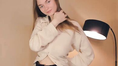 AccaCritchlow - Porn Video [Cam4]: play, beautiful décolletage, mesmerizing booty