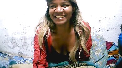 sisiyah - Porn Video [Cam4]: loves to masturbated, flashing ass, sexy waistline