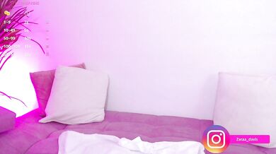 Zaradavis - Porn Video [Bongacams]: stunning booty, cam show, art