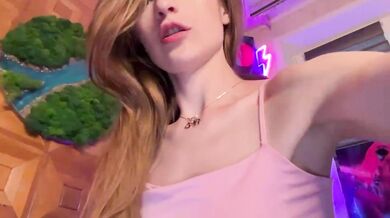 CandyBoom - Porn Video [Bongacams]: enthusiastic entertainer, elegant rear, bountiful chest