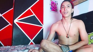 LilithandMarcusBlain - Porn Video [Bongacams]: captivating siren, voluptuous form, sultry desires