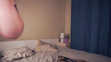 PeaceElwell - Porn Video [Cam4]: huge, charismatic entertainer, online broadcast