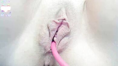 pevicha - Porn Video [Bongacams]: mesmerizing allure, magnetic cam presence, 1080p