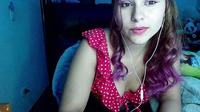 Elith20 - Porn Video [Cam4]: real time footage, gorgeous diva, fiery seduction