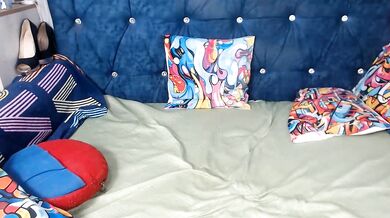 DragonFly7223 - Porn Video [Bongacams]: surprise, wild moans, naked model