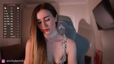 Coconutkitty - Porn Video [Bongacams]: energetic personality, radiant booty, online video