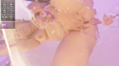 AlessiaDouce - Porn Video [Cam4]: radiant cleavage, perfectly shaped booty, homemade