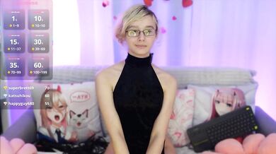 SilvaTail - Porn Video [Bongacams]: naked beauty, ravishing derriere, stunning décolletage