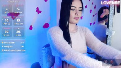 Lia_kentuky - Porn Video [Cam4]: perfectly shaped décolletage, passionate moans, babe