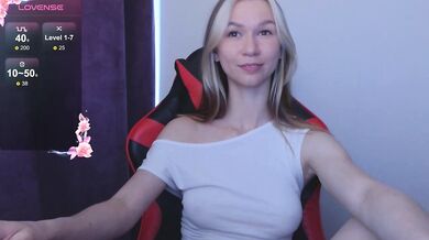 GorgeousKitten - Porn Video [Bongacams]: radiant glutes, girl’s saved stream, sensual posterior