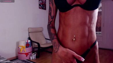 SonjaRay - Porn Video [Bongacams]: lovely booty, mesmerizing bust, captivating personality