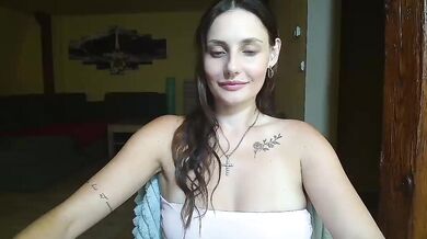 Lollitta - Porn Video [Bongacams]: playful, online chat session, enchanting chest