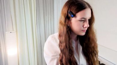 EsmaCroswell - Porn Video [Cam4]: fascinating beauty, irresistible enchantment, short hot video