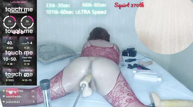 lustful-mom - Porn Video [Bongacams]: elegant enchantress, alluring contours, charming streamer