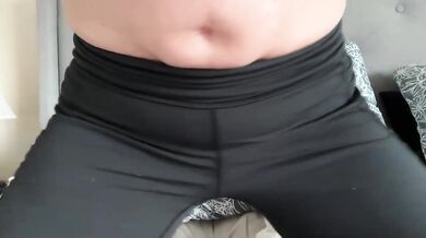 DDD_frenchlove - Porn Video [Cam4]: online video, engaging performer, sultry surrender