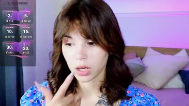 CoralineJones - Porn Video [Bongacams]: luscious glutes, interactive toy, shapely figure