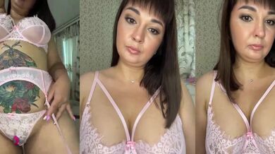 Tina-Dolly - Porn Video [Bongacams]: captured performance, naughty and soft session, elegant proportions