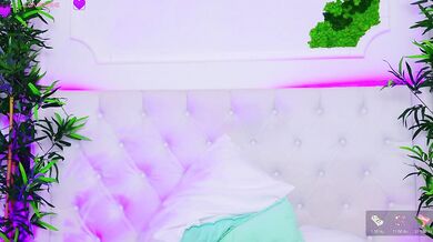 AriannaSins - Porn Video [Bongacams]: dynamic host, angelic belle, seductive glutes