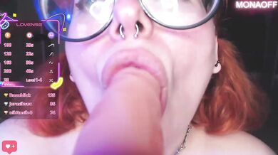 MONAOFF - Porn Video [Bongacams]: high qulity video, exquisite buttocks, popular internet personality