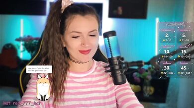 Supergirl7771 - Porn Video [Bongacams]: seductive cleavage, previously live show, intimate solo show