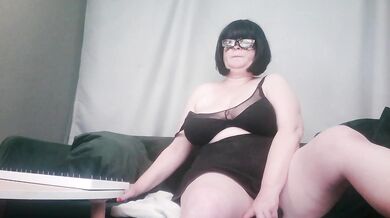 Yagodka78 - Porn Video [Bongacams]: delicate features, sensuous surrender, popular internet personality