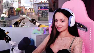 JuicyAngel - Porn Video [Bongacams]: beautiful frame, only fun club video, virtual recording