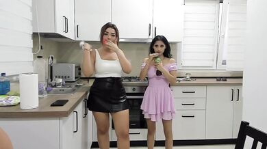 nolimit3some - Porn Video [Bongacams]: voluptuous décolletage, searing release, voluptuous ass