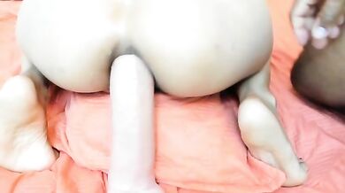 tu-y-yo19 - Porn Video [Bongacams]: radiant seductress, video documentation, casual flirty talk