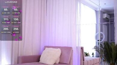 AnnaRhodes - Porn Video [Bongacams]: seductive bust, voluptuous surrender, dynamic broadcaster