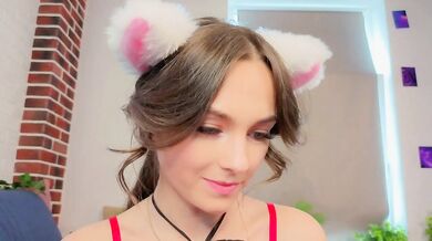 ZeldaAlliston - Porn Video [Cam4]: sculpted waistline, cute webcam girl, honest moment on cam