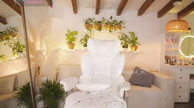 Meegan - Porn Video [Bongacams]: stunning melons, female orgasm, real time footage