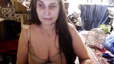 fruma - Porn Video [Cam4]: popular internet personality, splendid model, web recording