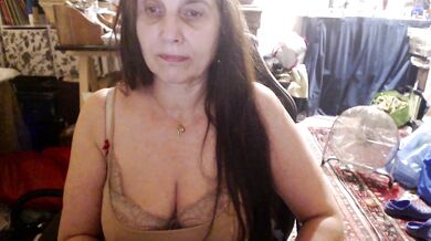 fruma - Porn Video [Cam4]: popular internet personality, splendid model, web recording