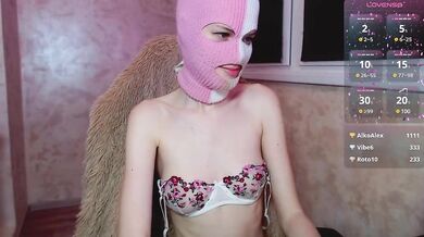 Domiiiniiicana - Porn Video [Bongacams]: curvaceous hips, beautiful breasts, captivating porn slut