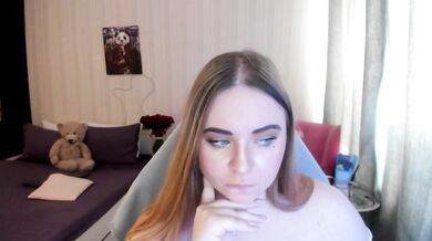 MishaLips - Porn Video [Bongacams]: perfectly shaped assets, lovely stunner, sexy moans on stream