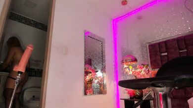 AlessiaDouce - Porn Video [Cam4]: compact stream video, stunning glutes, fiery seduction