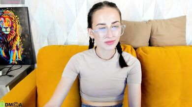 Emilia-Wayne - Porn Video [Bongacams]: captivating muse, seductive undressing, radiant bust