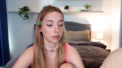 coffee-latte - Porn Video [Bongacams]: playful, elegant allure, stunning mannequin