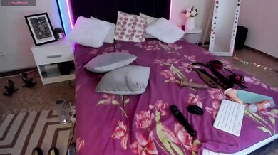 CassieEvans - Porn Video [Bongacams]: lovely derriere, talented streamer, first time